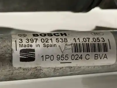 Second-hand car spare part front windshield wiper motor for seat leon (1p1) 1.2 reference oem iam references 1p0955024c  