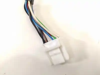 Автозапчастина б/у правий задний огляд для toyota auris (_e18_) 1.8 hybrid (zwe186_) посилання на oem iam 8791002640  