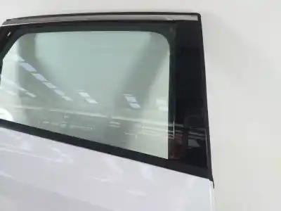 Recambio de automóvil de segunda mano de puerta trasera derecha para hyundai tucson style 2wd referencias oem iam 77004d3000  