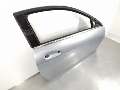 Recambio de automóvil de segunda mano de puerta delantera derecha para mercedes clase c (w204) coupe c 250 cdi blueefficiency (204.303) referencias oem iam 2047201005  