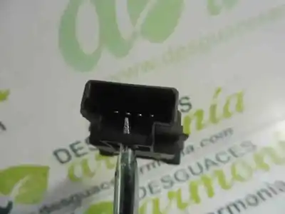 Pezzo di ricambio per auto di seconda mano interruttore per iveco daily caja abierta cabina doble 29 l... batalla 3450 riferimenti oem iam 69500503  