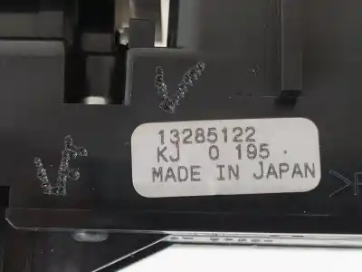 Peça sobressalente para automóvel em segunda mão interruptor 4 piscas - emergência por opel astra j lim. selective referências oem iam 13285122  