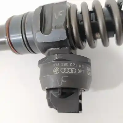 Recambio de automóvil de segunda mano de inyector para audi a4 berlina (8e) 1.9 tdi referencias oem iam 038130073ar  0414720214