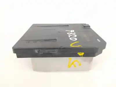 Recambio de automóvil de segunda mano de caja reles / fusibles para renault scenic ii 1.9 dci diesel referencias oem iam 8200455424 6908368353 5190830a8