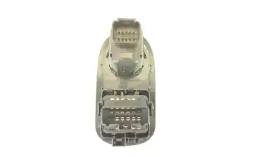 Pièce détachée automobile d'occasion commande de lève vitre avant gauche pour renault kangoo expression références oem iam 476806 8200637849 676533b