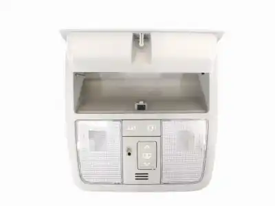 Автозапчастина б/у внутрішне світло для toyota auris (_e18_) 1.8 hybrid (zwe186_) посилання на oem iam 8126002580ak  