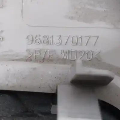 Pezzo di ricambio per auto di seconda mano luce interna per peugeot 3008 (05.2009->) 2.0 active [2.0 ltr. - 110 kw 16v hdi fap cat (rhe / dw10cted4)] riferimenti oem iam 9682063880  9681370177