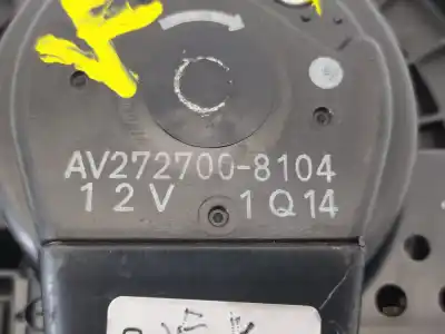 Автозапчастина б/у вентилятор опалення для toyota auris (_e18_) 1.8 hybrid (zwe186_) посилання на oem iam av2727008104  