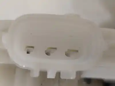 Second-hand car spare part trunk lock for toyota auris (_e18_) 1.8 hybrid (zwe186_) oem iam references   