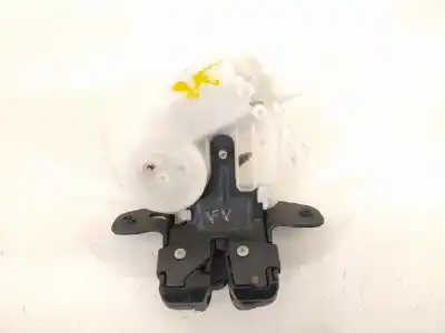 Second-hand car spare part trunk lock for toyota auris (_e18_) 1.8 hybrid (zwe186_) oem iam references   