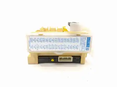 Second-hand car spare part fuse box unit for toyota auris active oem iam references 63583366 8922102331 8273012x70a