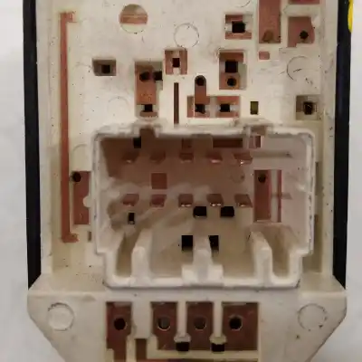 Pezzo di ricambio per auto di seconda mano controllo specchio per kia cee´d active riferimenti oem iam 457480  