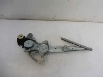 Pièce détachée automobile d'occasion léve glace avant droit pour toyota verso active références oem iam 698100f020
