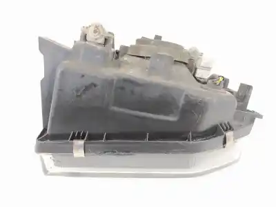 Second-hand car spare part right headlight for mitsubishi montero (v20/v40) 2500 td gl oem iam references 11037747  