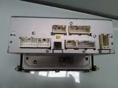 Second-hand car spare part gps navigation system for toyota auris (_e18_) 1.8 hybrid (zwe186_) oem iam references 8614002010  