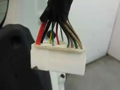 Second-hand car spare part tailgate for kia rio drive oem iam references 737001w220  