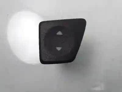 Second-hand car spare part right front power window switch for fiat nuova 500 (150) lounge oem iam references 3050634311c