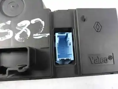 Автозапчасти б/у климат-контроль за renault megane ii familiar authentique ссылки oem iam 8200413906  