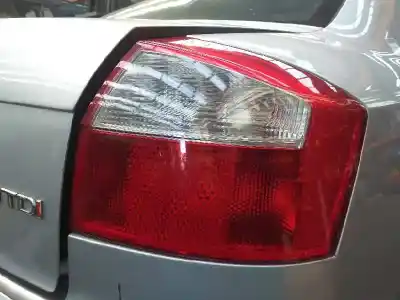 İkinci el araba yedek parçası sag kuyruk lambasi için audi a4 berlina (8e) 1.9 tdi oem iam referansları 8e5945218  
