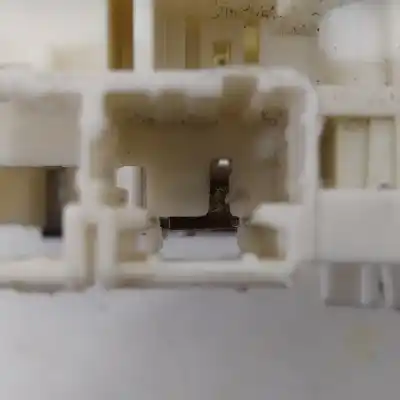 Pezzo di ricambio per auto di seconda mano luce interna per citroen c3 collection riferimenti oem iam 9680717080  