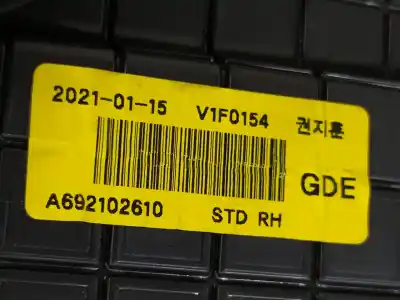 Second-hand car spare part right headlight for hyundai i30 (gd) style oem iam references 92102a6020 92102a6110 92102a6100