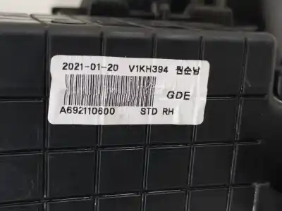 Second-hand car spare part right headlight for hyundai i30 (gd) style oem iam references 92102a6020 92102a6110 92102a6100