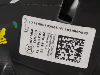 Peça sobressalente para automóvel em segunda mão tablier por mercedes-benz clase a (bm 177) a 180 d (177.003) referências oem iam 1776806302  a1778602601