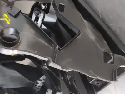 Peça sobressalente para automóvel em segunda mão tablier por mercedes-benz clase a (bm 177) a 180 d (177.003) referências oem iam 1776806302  a1778602601