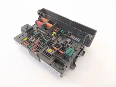 Peça sobressalente para automóvel em segunda mão caixa de fusíveis e relés por bmw serie 1 coupe (e82) 123d referências oem iam 9119446