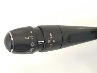 Pezzo di ricambio per auto di seconda mano controllo della luce per citroen c4 lim. collection riferimenti oem iam 96759252xt  com2008p