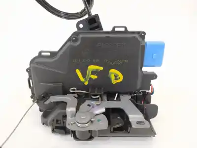 Автозапчастина б/у замок передній праві двері для volkswagen jetta (1k2) 1.9 tdi посилання на oem iam 3d1837016ac