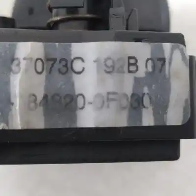 Автозапчастина б/у передні вікний вмикач для toyota corolla verso (r1) 2.2 d-4d sol посилання на oem iam 848200f030  