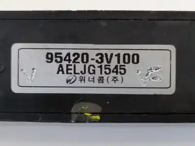 Second-hand car spare part antenna for hyundai i40 cw tecno blue oem iam references 954203v100  aeljg1545