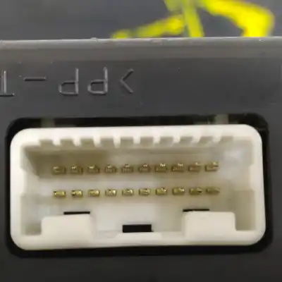 Автозапчастина б/у клімат-контроль для toyota corolla verso (r1) 2.0 d-4d luna посилання на oem iam 559000f030  