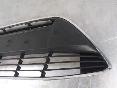 Pezzo di ricambio per auto di seconda mano griglia centrale paraurti per ford grand c-max edition riferimenti oem iam am5117b968b am5117b968f am5117b968c