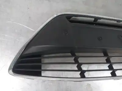 Pezzo di ricambio per auto di seconda mano griglia centrale paraurti per ford grand c-max edition riferimenti oem iam am5117b968b am5117b968f am5117b968c