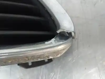 Pezzo di ricambio per auto di seconda mano griglia centrale paraurti per ford grand c-max edition riferimenti oem iam am5117b968b am5117b968f am5117b968c