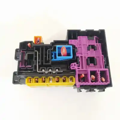 Автозапчасти б/у блок реле/предохранителей за mercedes-benz clase e lim. (w213) e 220 d (213.004) ссылки oem iam a2059067200 19261000002 1805014201