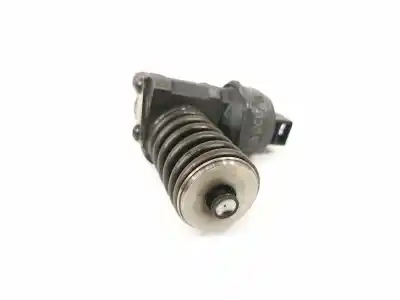 Second-hand car spare part injector for audi a3 (8p) 2.0 tdi ambiente oem iam references 038130073bq  0414720312