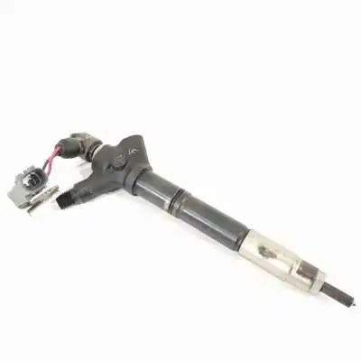 Pièce détachée automobile d'occasion injecteur pour toyota corolla verso (r1) 2.2 d-4d sport références oem iam 236700r040  