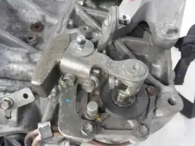 Автозапчастина б/у коробка передач для mazda 5 berl. (cr) 2.0 crtd active+ (105kw) посилання на oem iam   