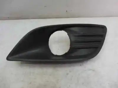 Second-hand car spare part right bumper grille for ford focus turnier (cb4) trend oem iam references 8m51-199952-a