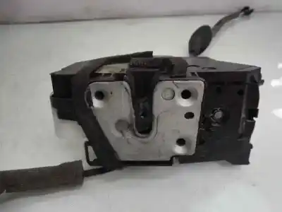 Second-hand car spare part left front door lock for renault clio iv dynamique oem iam references 805011929r  