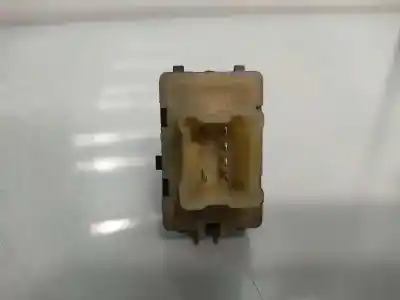 Second-hand car spare part rear left power window switch for renault clio iv dynamique oem iam references 254218614r  