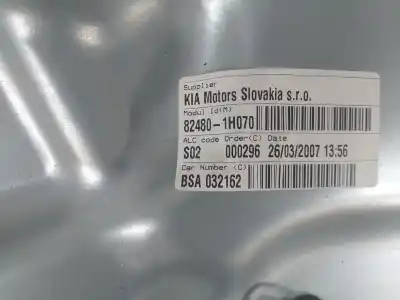 Second-hand car spare part passenger side right window regulator for kia cee´d active oem iam references 824801h070  