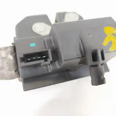 Second-hand car spare part trunk lock for opel corsa e selective oem iam references 39021416  