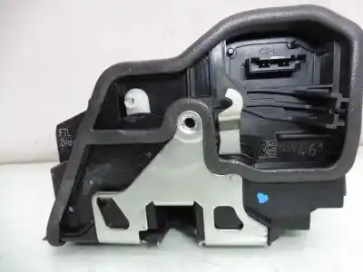 Recambio de automóvil de segunda mano de cerradura puerta delantera izquierda para bmw serie 1 lim. 5-trg. (f20) 116d referencias oem iam 51217229461