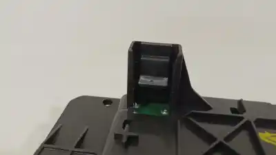 Gebrauchtes Autoersatzteil relais sicherungskasten multifunktionsrelais zum citroen c2 vtr oem-iam-referenzen 9643498780 t11847000 bsmb4