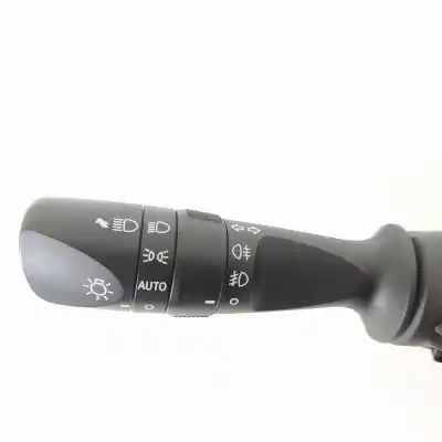 Second-hand car spare part headlights switch for toyota auris active oem iam references 0272017f852  