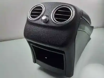 Автозапчасти б/у центральный подлокотник за mercedes-benz clase c (w205) familiar c 220 t cdi bluetec edition 1 (205.204) ссылки oem iam 2056801950  